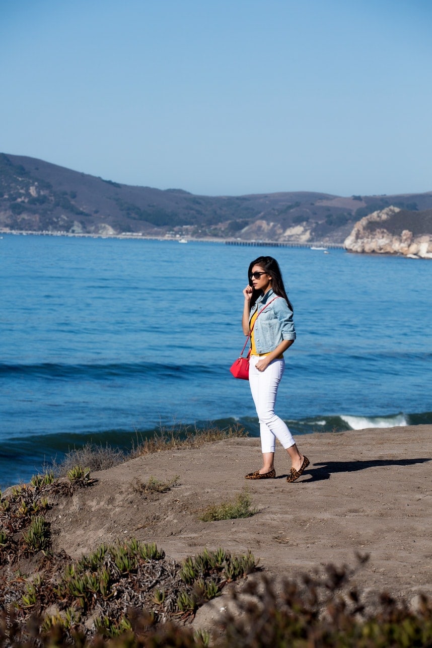 Cropped Denim Jacket outfit for Fall - Visit Stylishlyme.com for more outfit inspiration and style tips