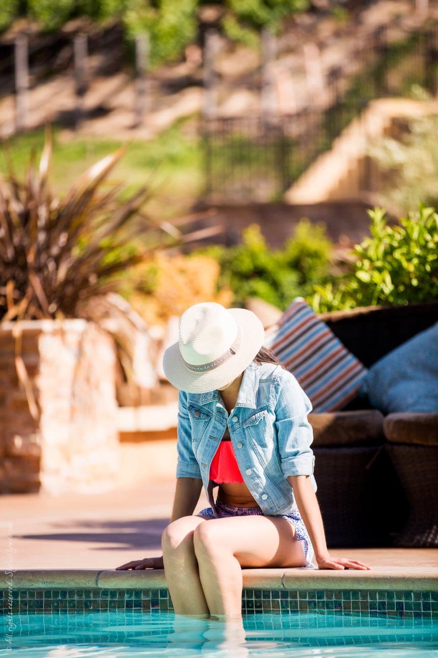 Cute outfit to wear by the pool in Napa - View more photos on stylishlyme.com