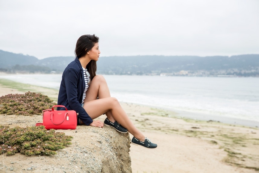 Cute way to wear boat shoes- Visit Stylishlyme.com for more outfit photos and style tips