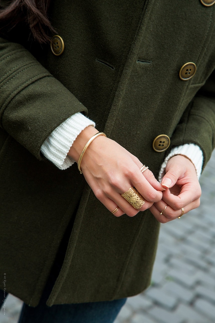 Small gold bangle- Visit Stylishlyme.com for more outfit inspiration and style tips