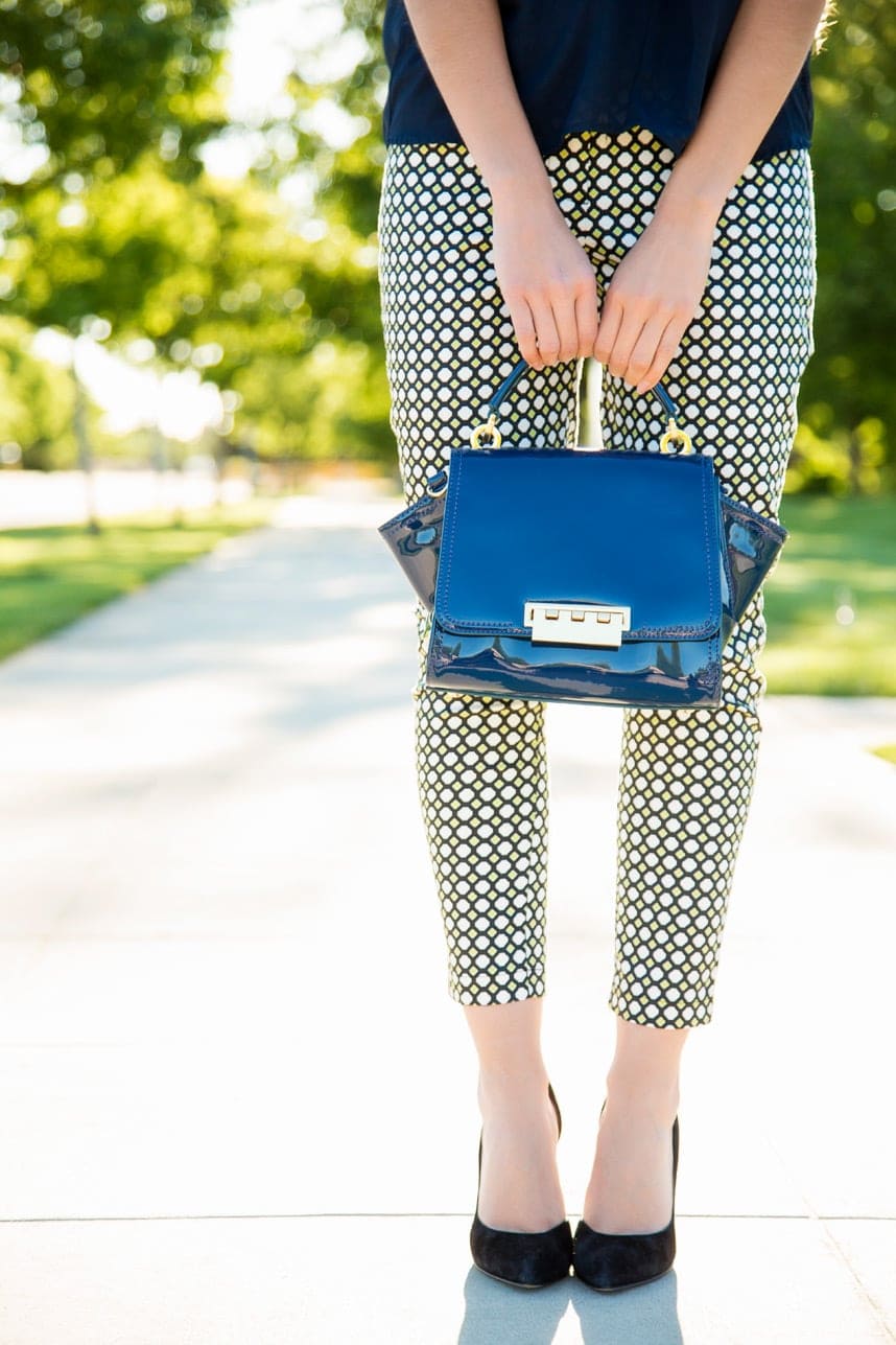 Spring Patterned Pants Outfit Inspiration - Stylishlyme.com