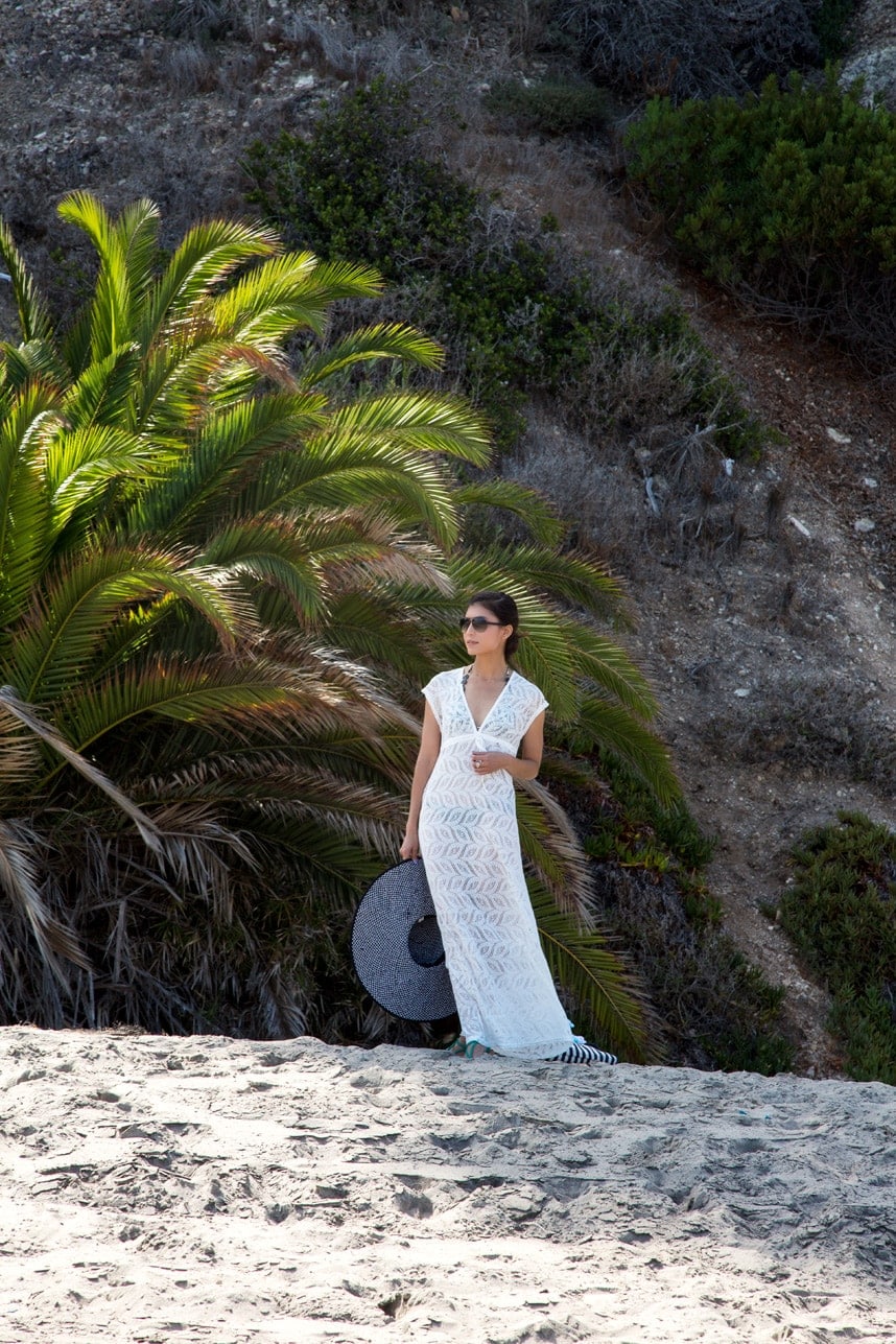 White Lace Coverup and Large Sunhat - Stylishlyme.com