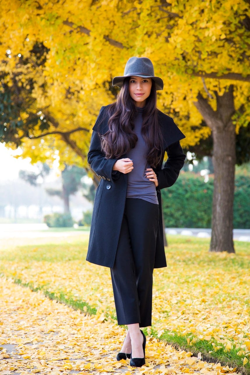 black cropped trousers - Stylishlyme